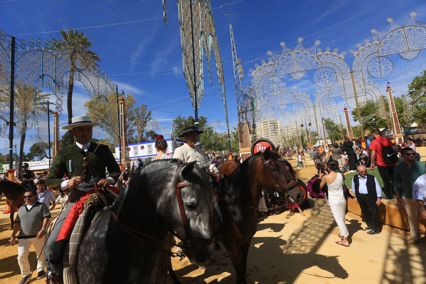 Fotos: Gran domingo de Feria en Jerez