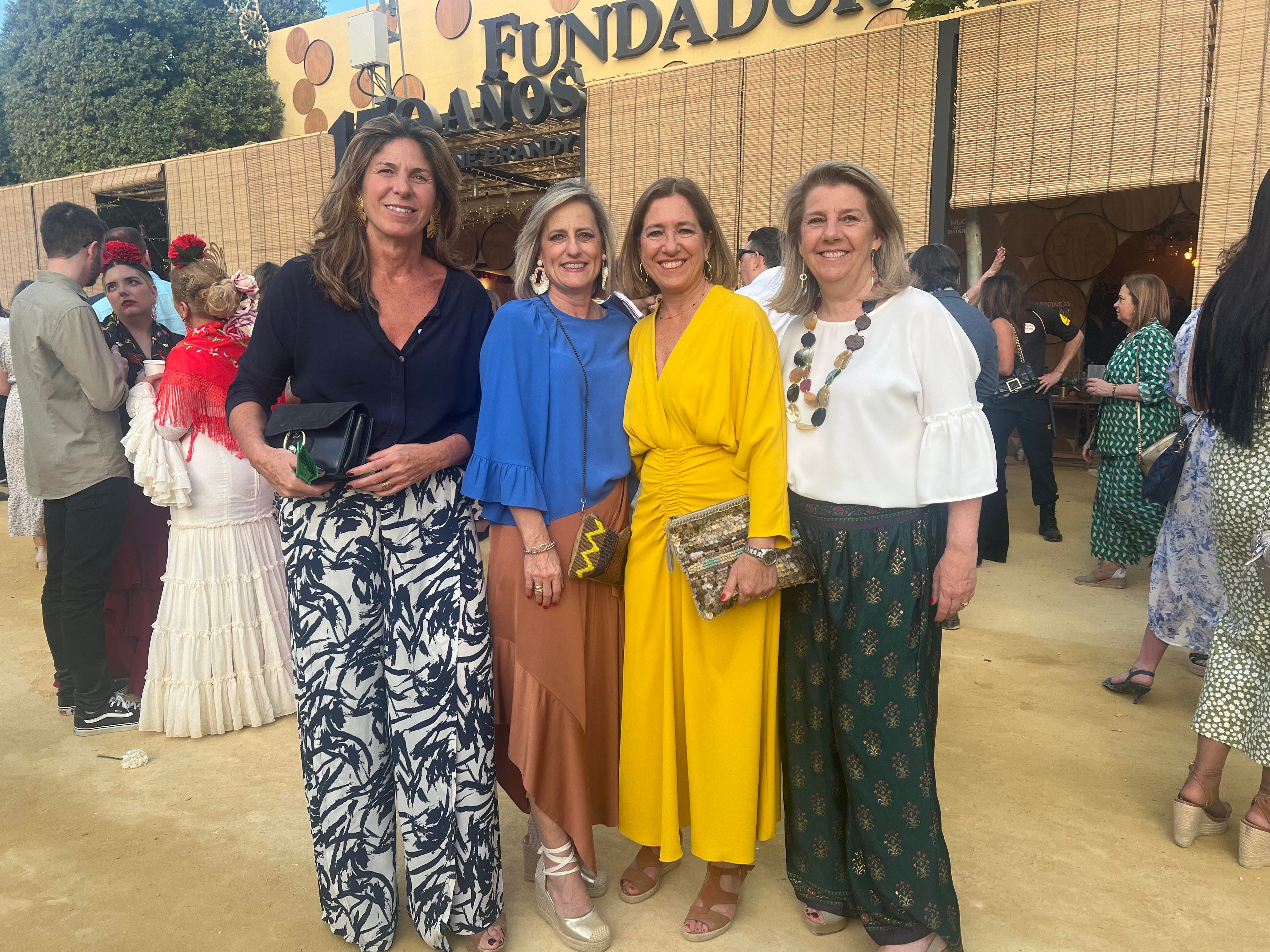 Rocío Fernández de Bobadilla, Cristina Ramos, Isabel Marín y Leticia Benítez