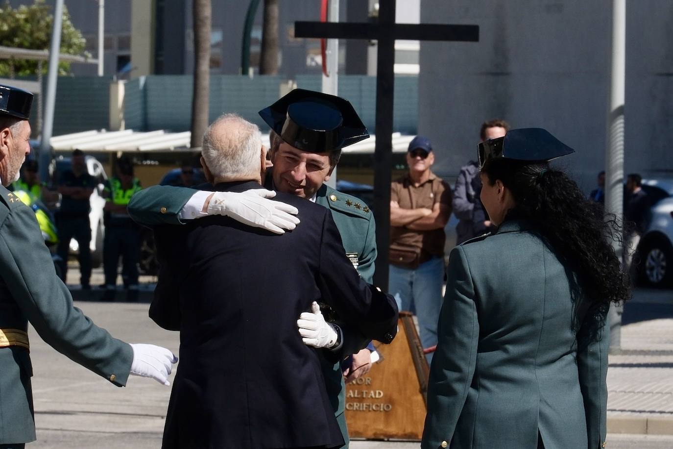 Fotos: Así ha sido la toma de posesión del nuevo jefe de la Comandancia, el coronel Luis Martín Velasco