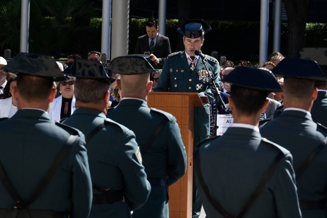 Fotos: Así ha sido la toma de posesión del nuevo jefe de la Comandancia, el coronel Luis Martín Velasco