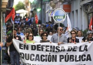 Fracaso de la huelga de docentes en Cádiz: la Junta cifra en un 5,5% el apoyo de los trabajadores públicos