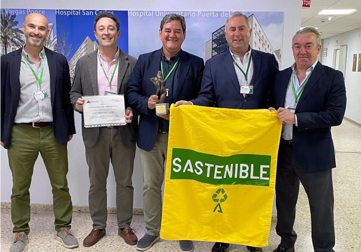Integrantes del proyecto 'Gestión Textil SAStenible' del Hospital de Cádiz.
