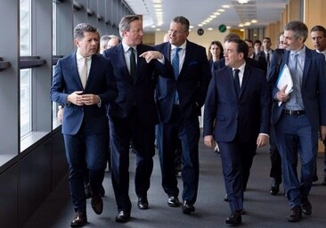 Bruselas recibe este jueves a Albares, Cameron y Picardo para avanzar en la negociación sobre Gibraltar