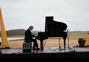 Josué Bonnín: «Mi intención con la música es tender puentes y elevar un poquito eso que llamamos espíritu»