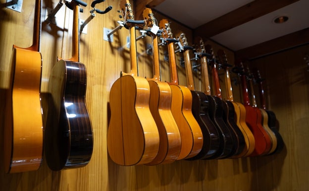 Guitarras acabadas