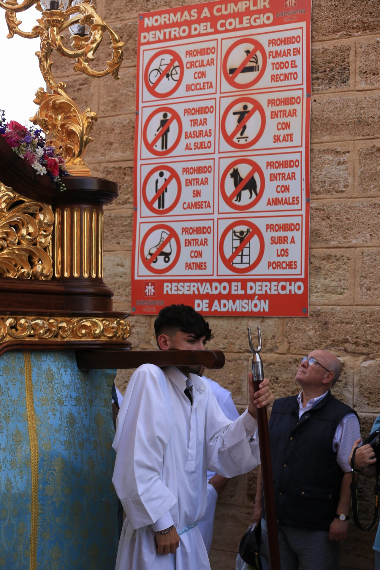 Fotos: Salesianos arropa a su patrona, María Auxiliadora