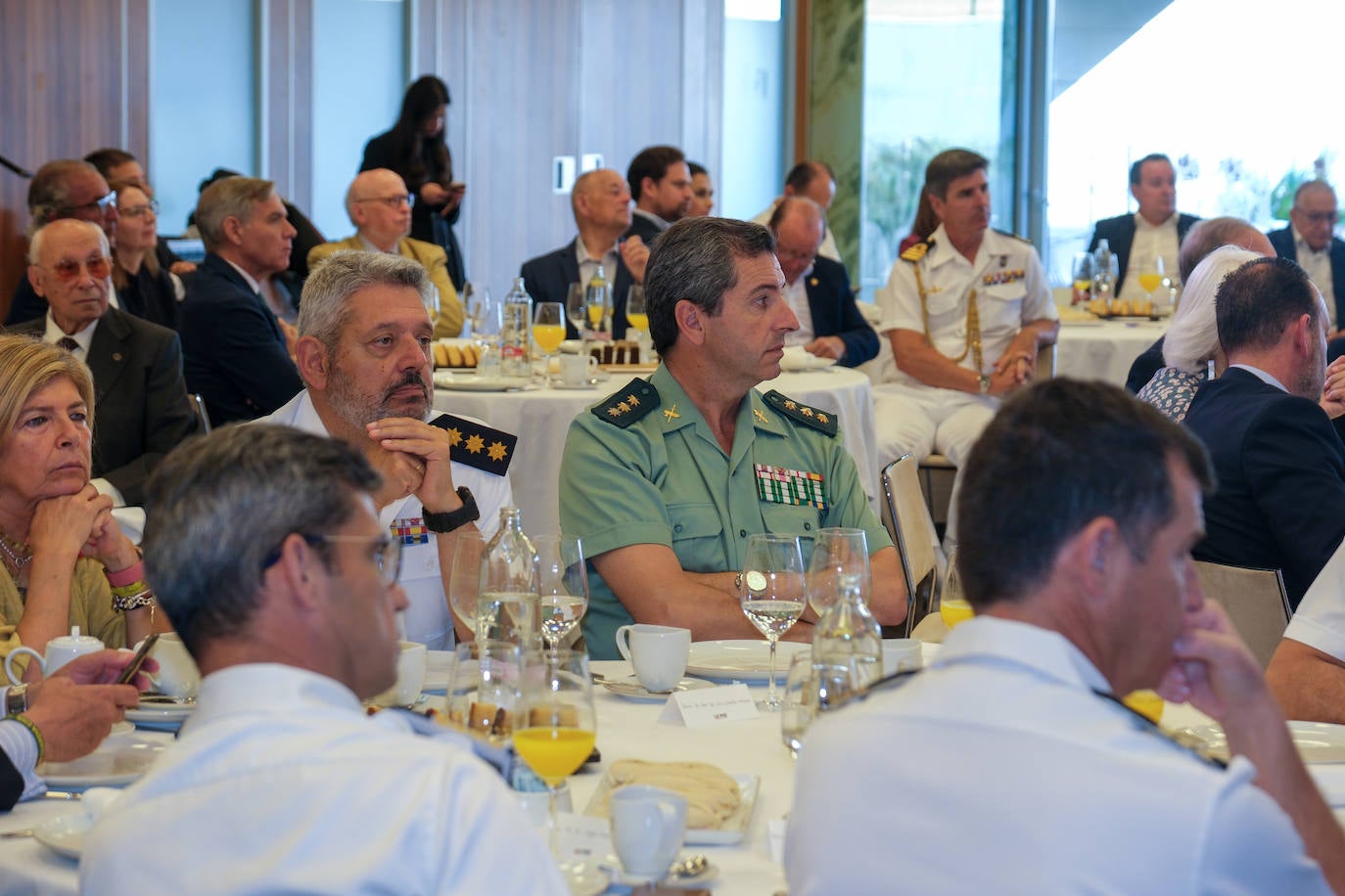 Fotos: La Mirada Económica con Eugenio Díaz del Río, almirante de la Flota