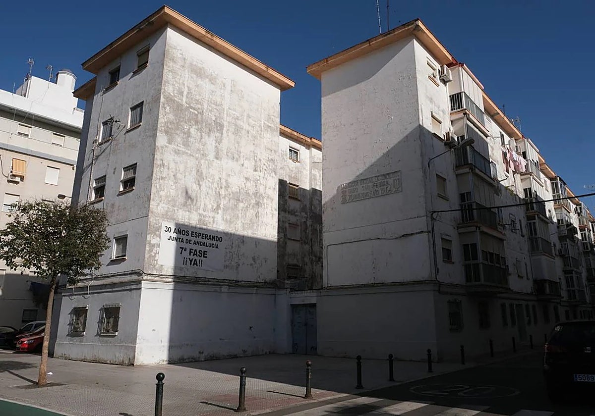 Los vecinos de Cerro del Moro llevan más de treinta años esperando la construcción de las viviendas.