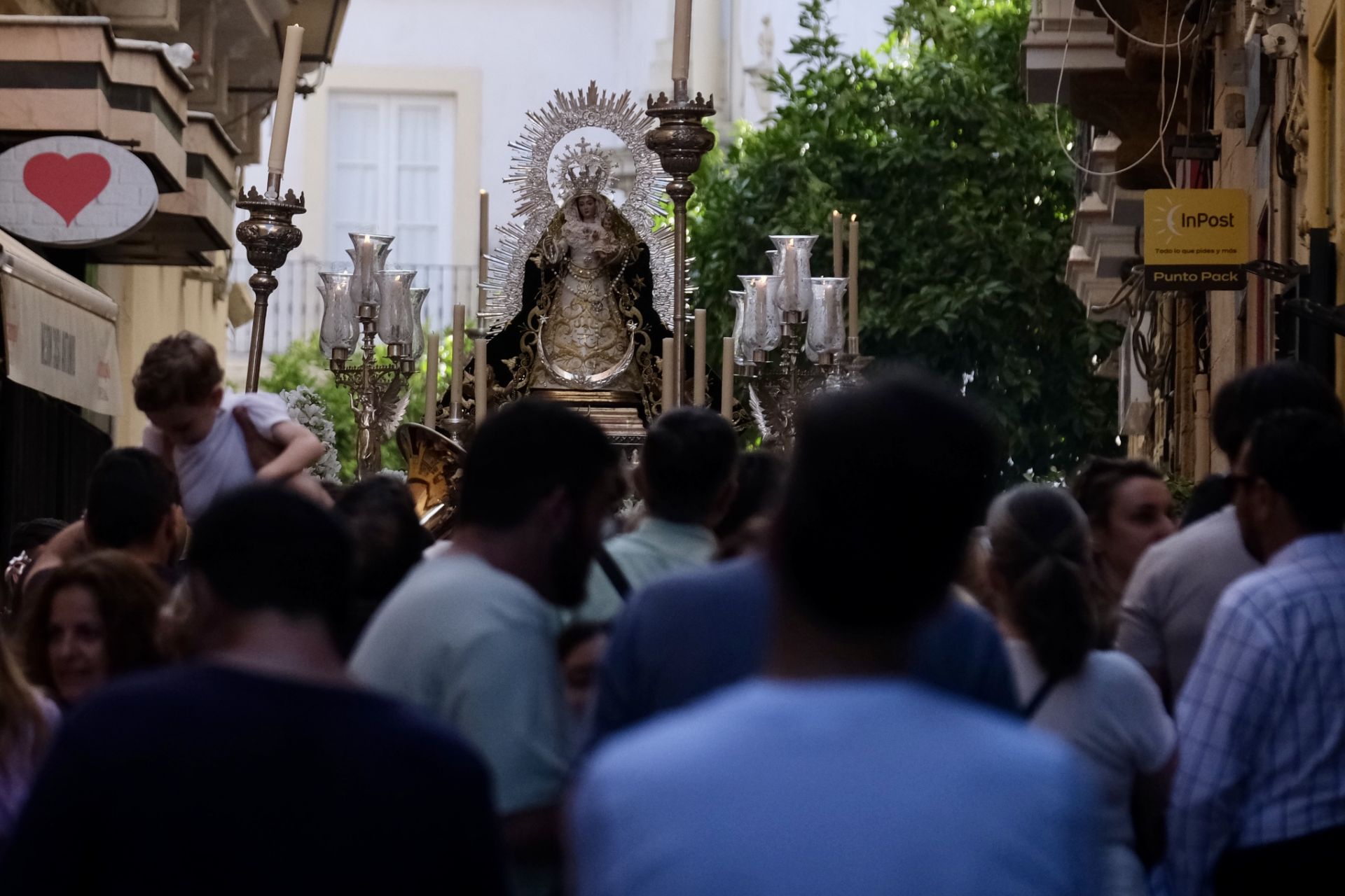 Galería de fotos y vídeo: las imágenes del Corpus Chiquito de Cádiz