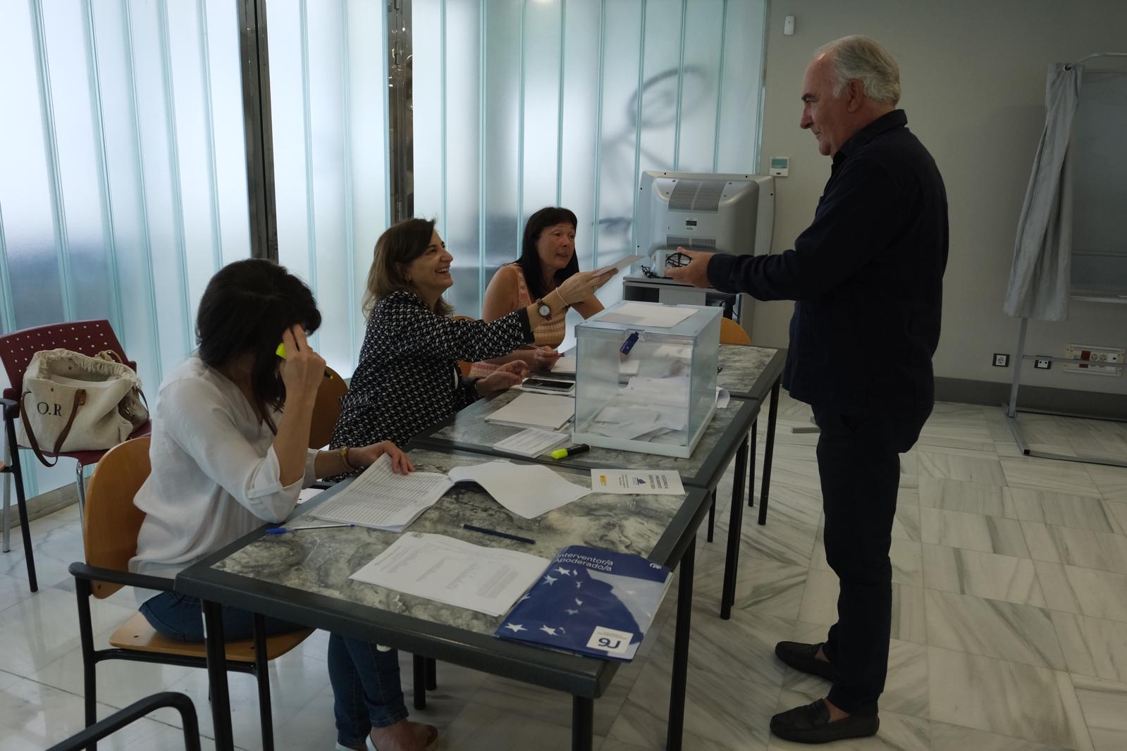 Fotos: Cádiz comienza a votar