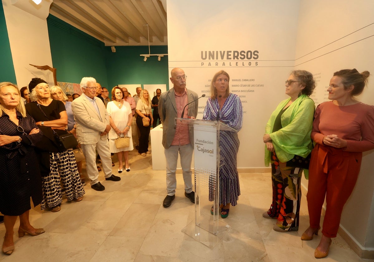 La Fundación Cajasol inaugura la exposición 'Universos Paralelos'.