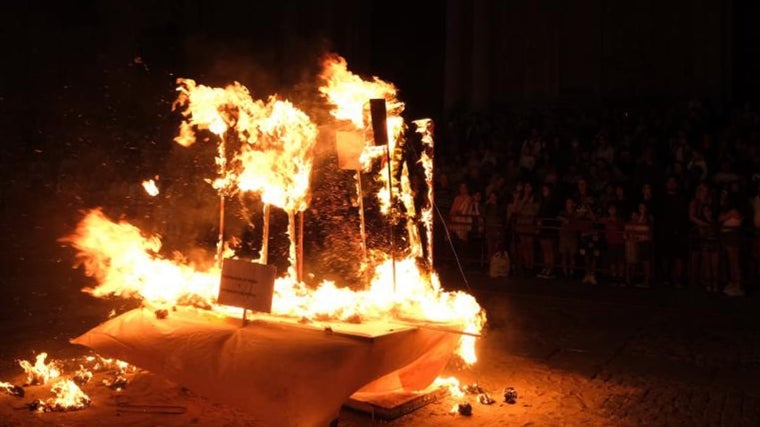 Noche de San Juan 2024 en Cádiz: en qué consiste y en qué playas de la provincia se celebra