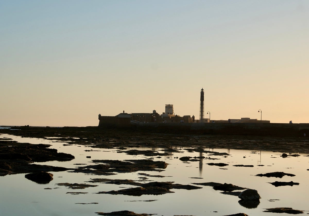 Fotos: Atardecer de La Caleta para darle la bienvenida al verano