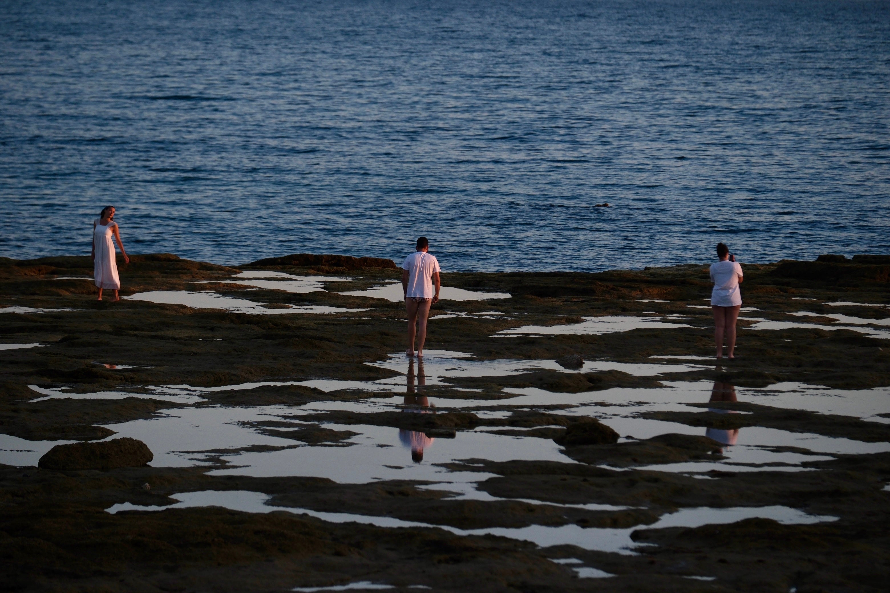 Fotos: Atardecer de La Caleta para darle la bienvenida al verano