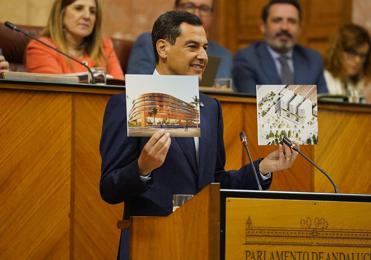 Juanma Moreno destaca el proyecto de la Ciudad de la Justicia y el éxito del Trambahía