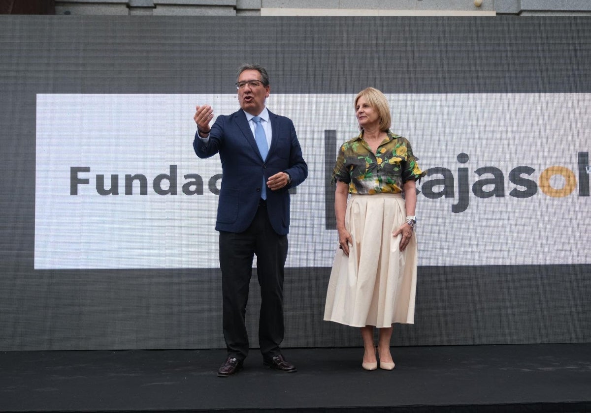 Antonio Pulido y María José García-Pelayo