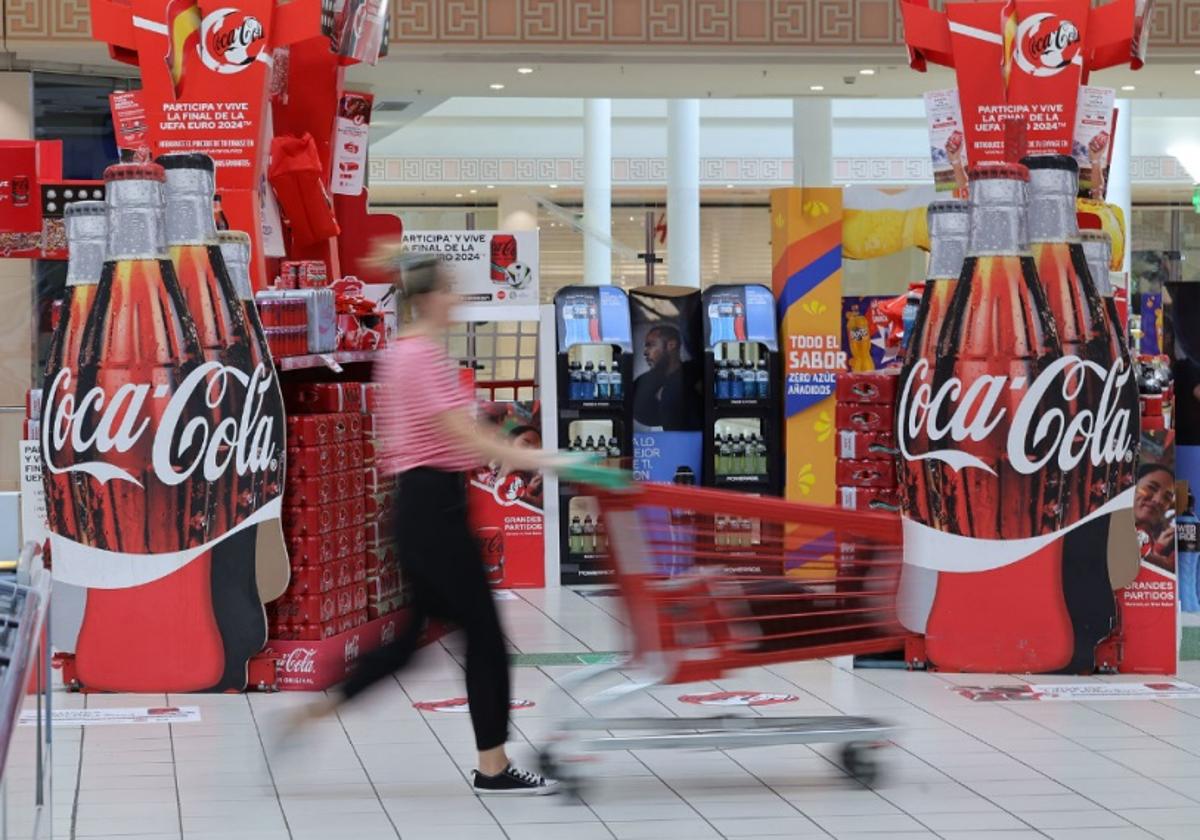 Coca-Cola refuerza el apoyo a sus clientes este verano ante las buenas expectativas del turismo