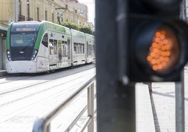 A licitación el mantenimiento de la señalización ferroviaria del Trambahía por 2,29 millones