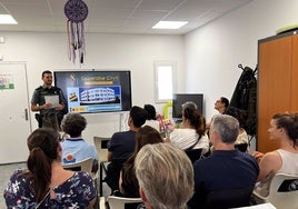 Personal de centros de salud de Chiclana y Barbate participan en talleres de protección frente a agresiones