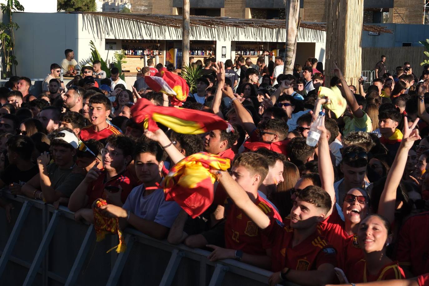 Fotos: Así se ha vivido el España-Francia en Cádiz