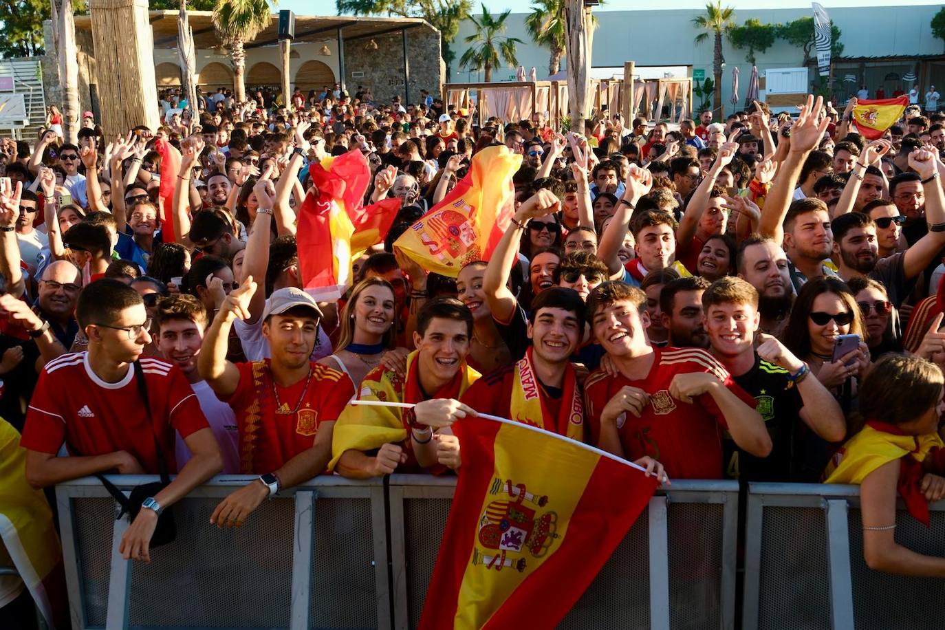 Fotos: Así se ha vivido el España-Francia en Cádiz