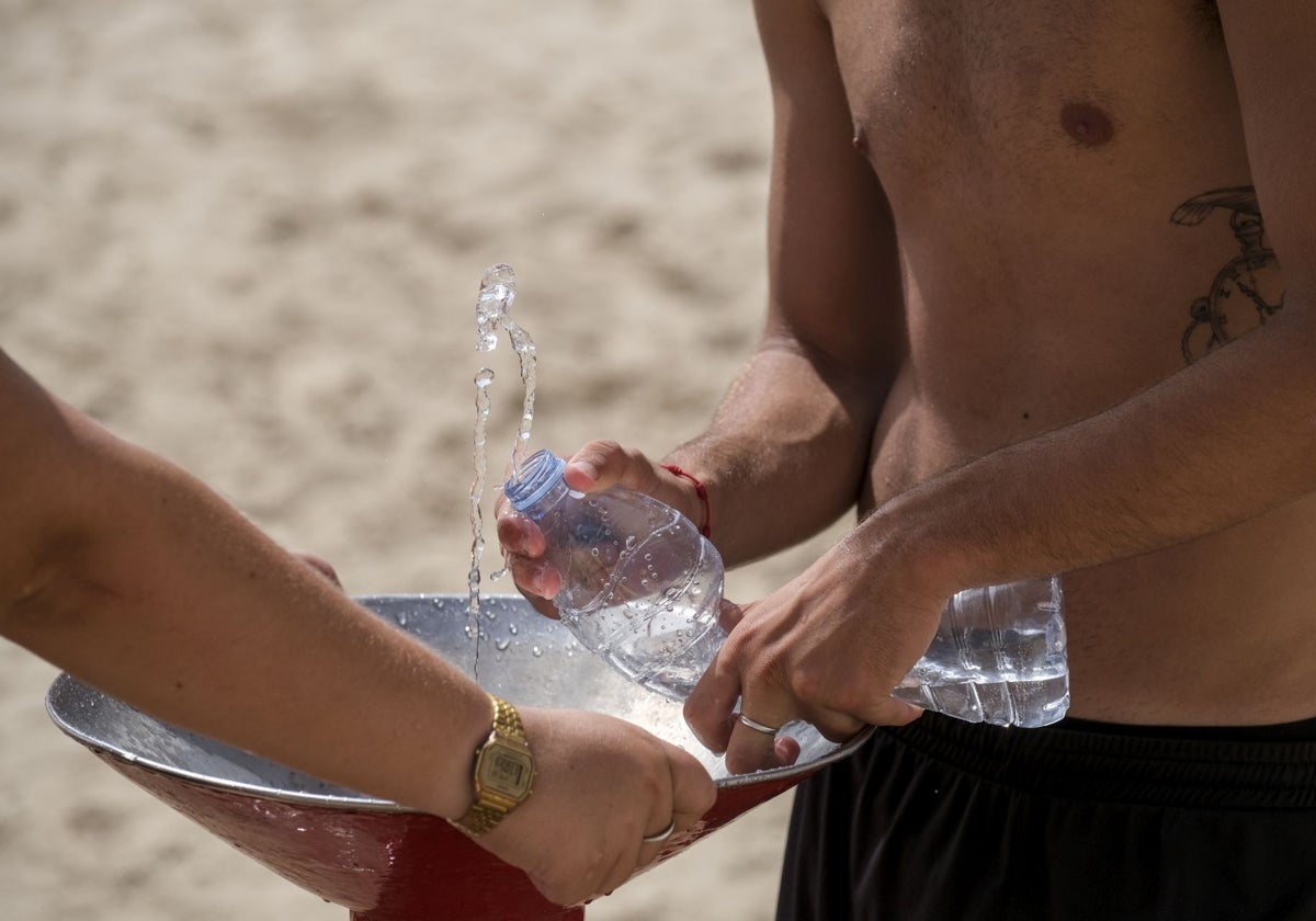 La Aemet activa la alerta amarilla por calor en Cádiz