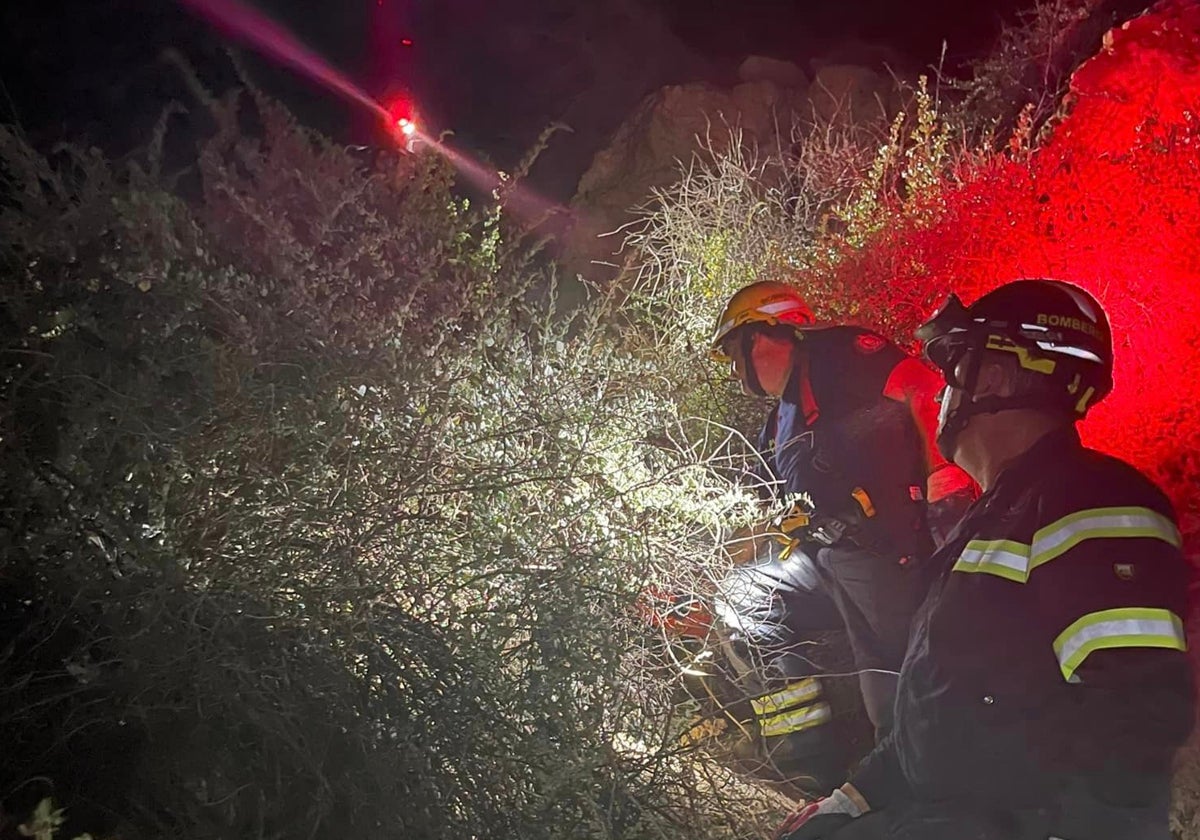 Rescatan el cuerpo sin vida de un vecino de San Fernando que cayó por los acantilados del Tajo de Barbate