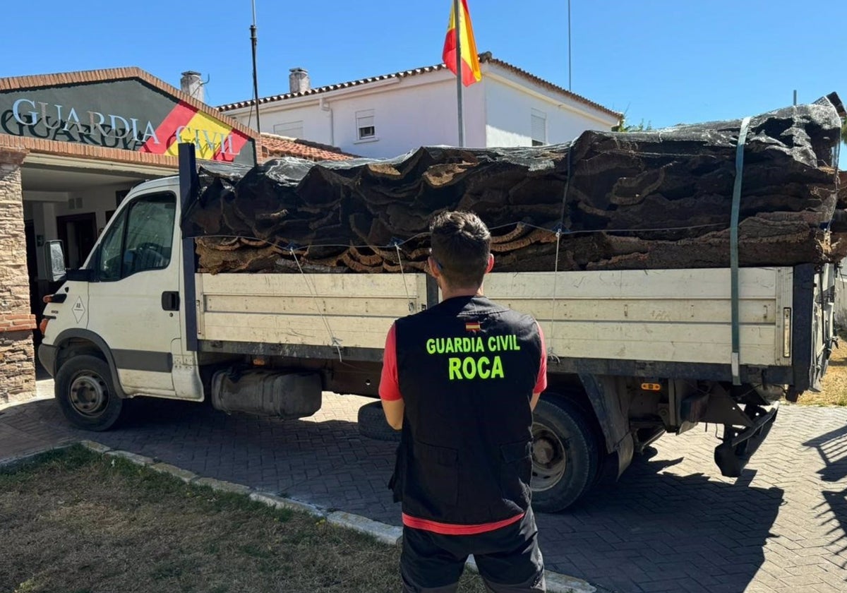 La Guardia Civil ha recuperado el material sustraído