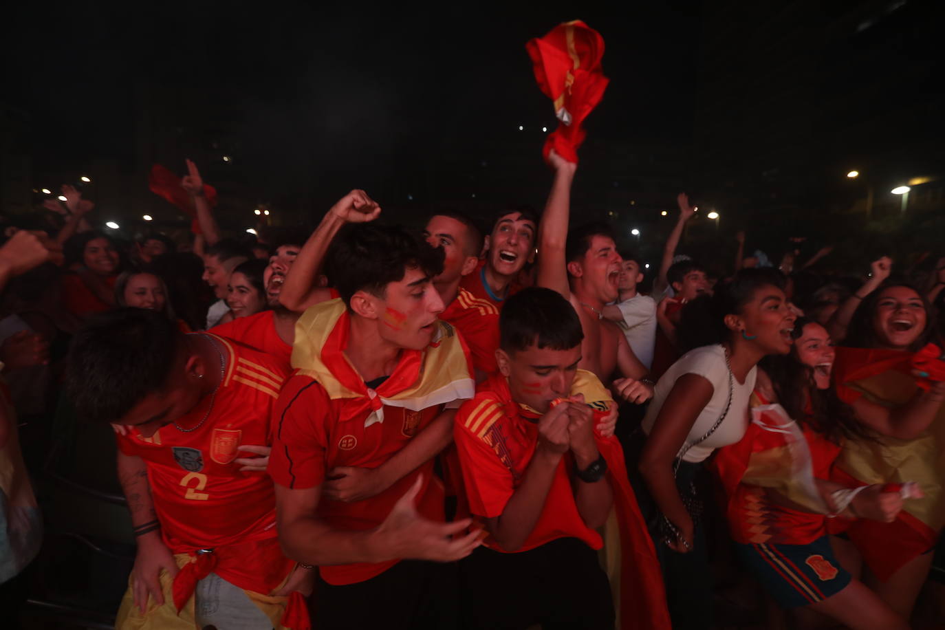 Fotos: Cádiz y La Roja, un solo corazón en la final de la Eurocopa 2024