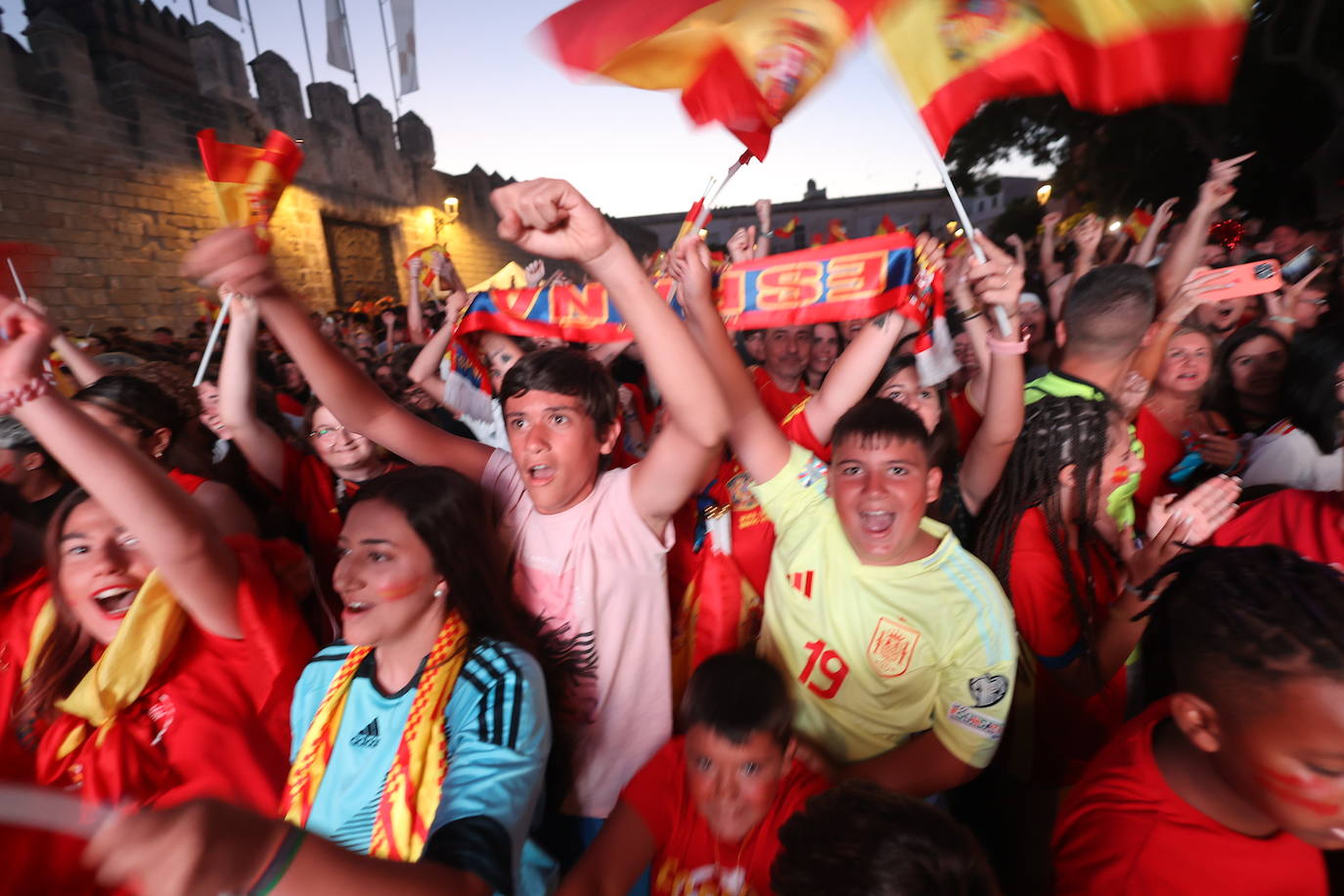 FOTOS: Los aficionados portuense se emocionan con el partido de España en la Eurocopa