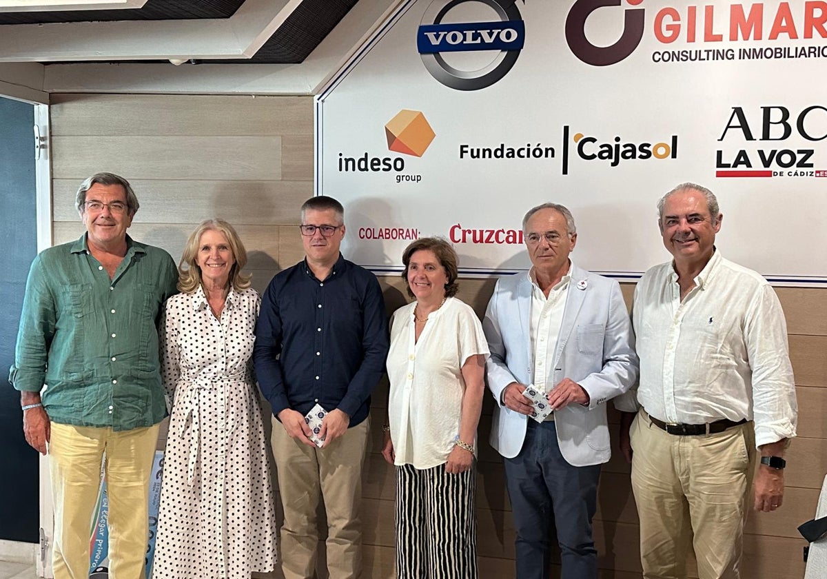 Javier Gil hace un recorrido por la historia de Cruz Roja en el Aula de Cultura de Vista Hermosa