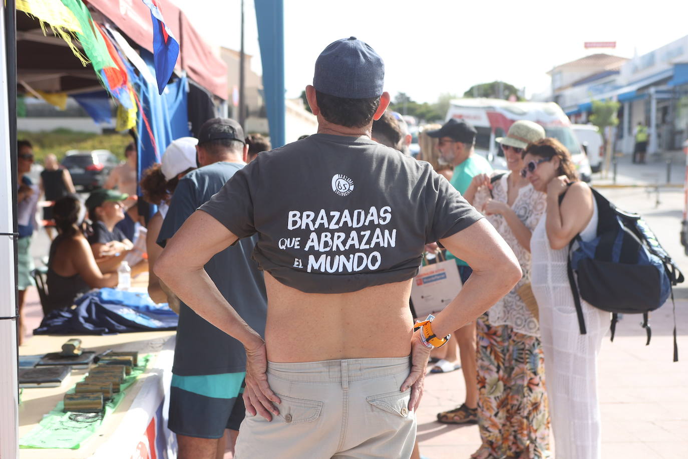 Fotos: La Barrosa celebra una nueva edición de &#039;Brazadas Solidarias Chiclana&#039;