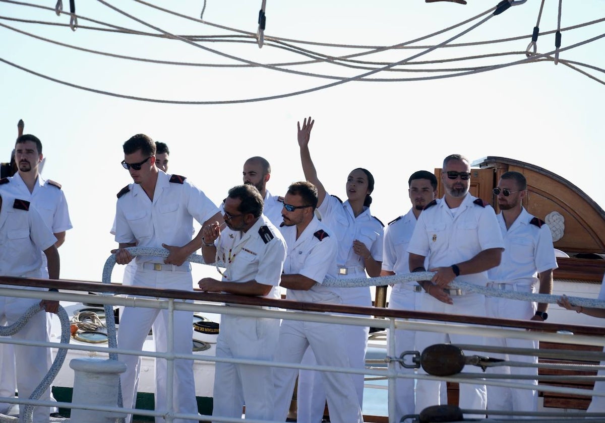 Fotos: Así ha sido la llegada de Elcano a Cádiz