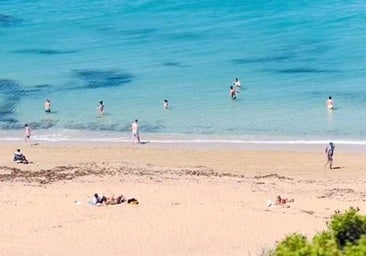 Ni Tarifa ni Bolonia, esta es la playa de Cádiz que tiene el agua más cristalina