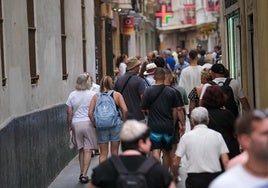 Nuevo desembarco masivo: más de 7.000 cruceristas animan hoy las calles de la capital