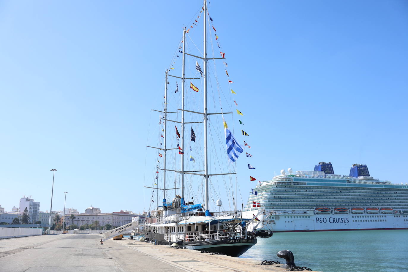 Fotos: El &#039;Capitán Miranda&#039; regresa a Cádiz