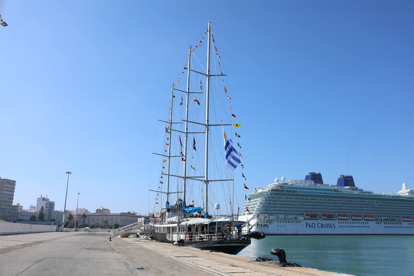 Fotos: El &#039;Capitán Miranda&#039; regresa a Cádiz