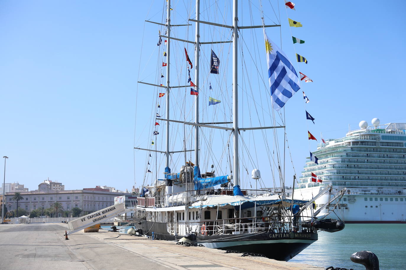 Fotos: El &#039;Capitán Miranda&#039; regresa a Cádiz