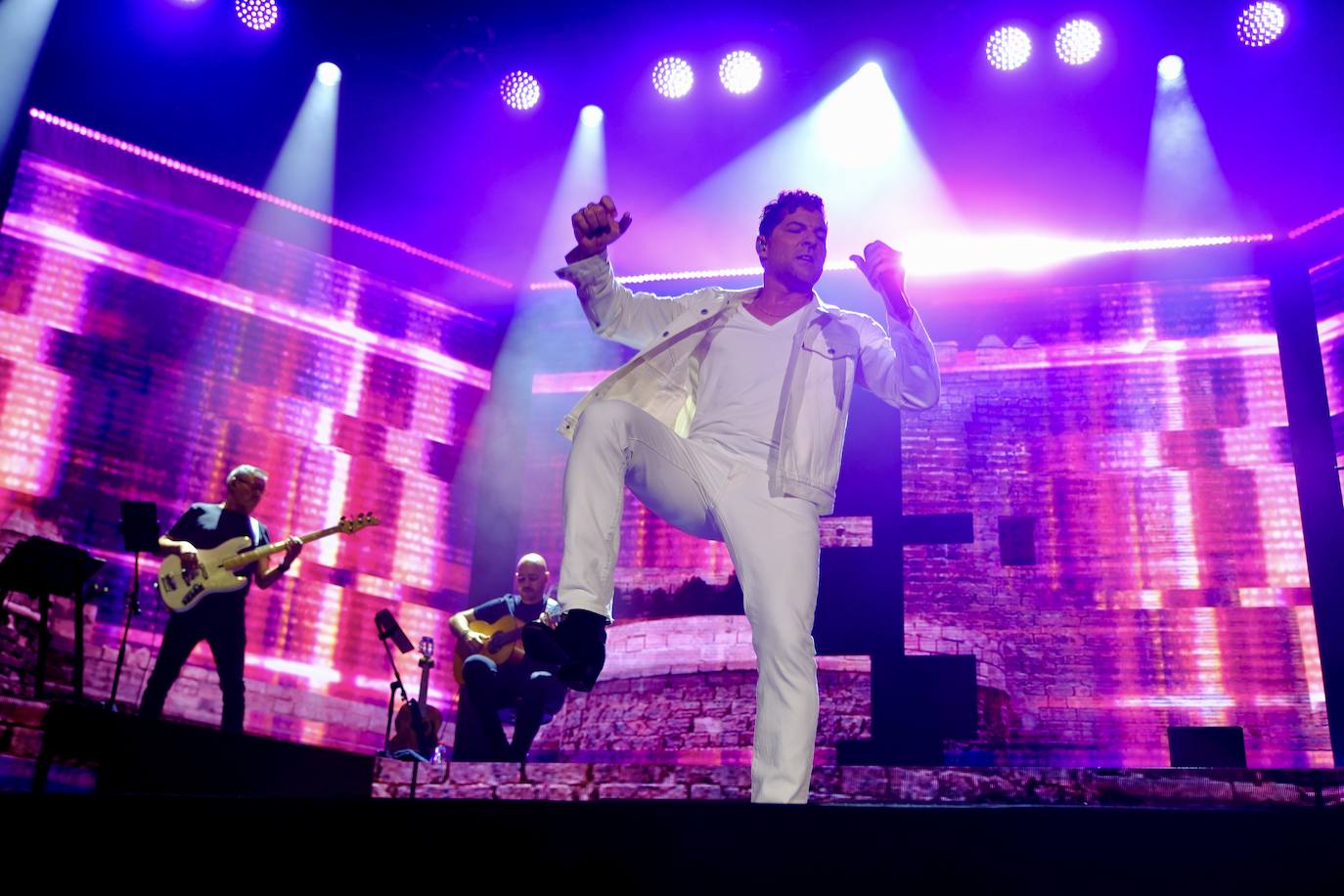 Fotos: El ritmo de Bisbal revoluciona la noche portuense