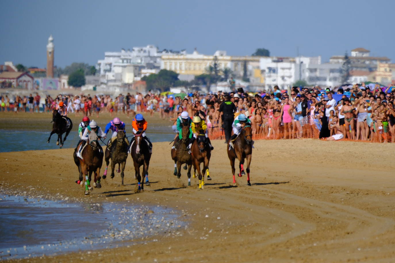 Fotos: Brillante doblete de Jaime Gelabert en las carreras de caballos de Sanlúcar