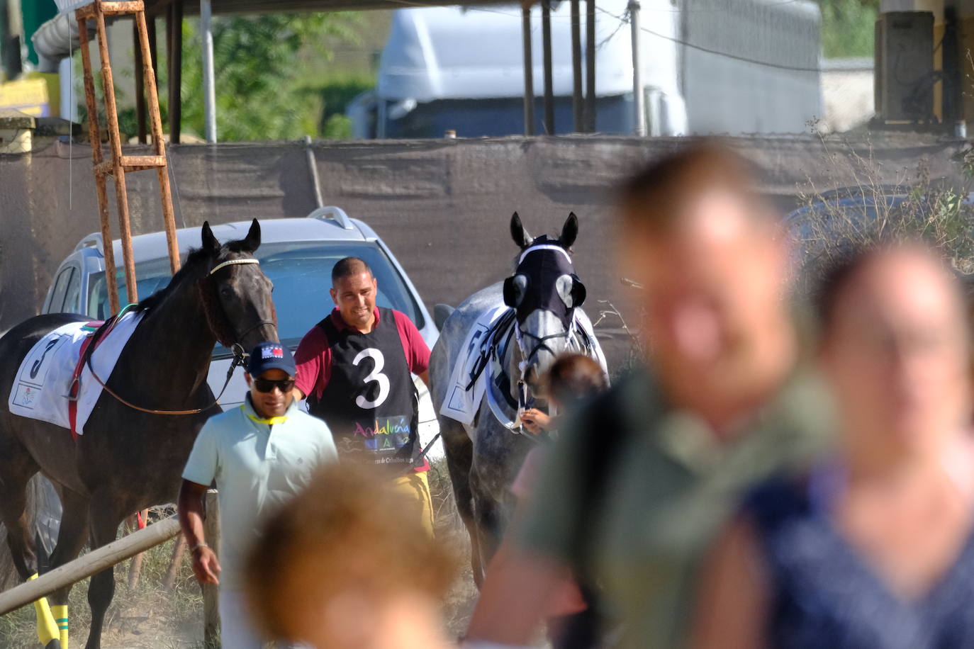 Fotos: Brillante doblete de Jaime Gelabert en las carreras de caballos de Sanlúcar