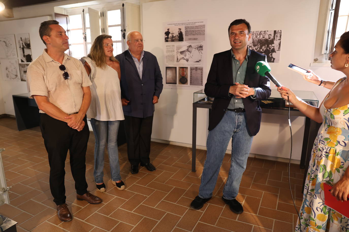 Fotos: Expectación ante la ampliación de la exposición sobre la Explosión de Cádiz