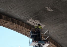 Las fisuras en las Puertas de Tierra «no son graves, pero es importante la intervención para la seguridad del ciudadano»