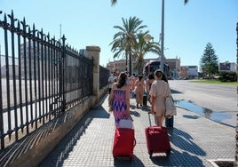 Cádiz no contempla el corte de agua a los pisos turísticos ilegales