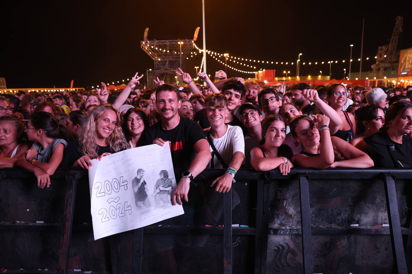 Fotos: Melendi desata la locura en Cádiz