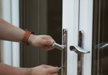 Aconsejan planificar el cierre de la vivienda vacacional en Cádiz por seguridad