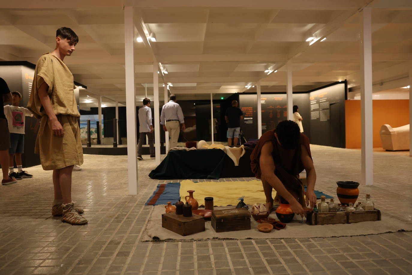 Fotos: Exposición Rituales funerarios en Gadir