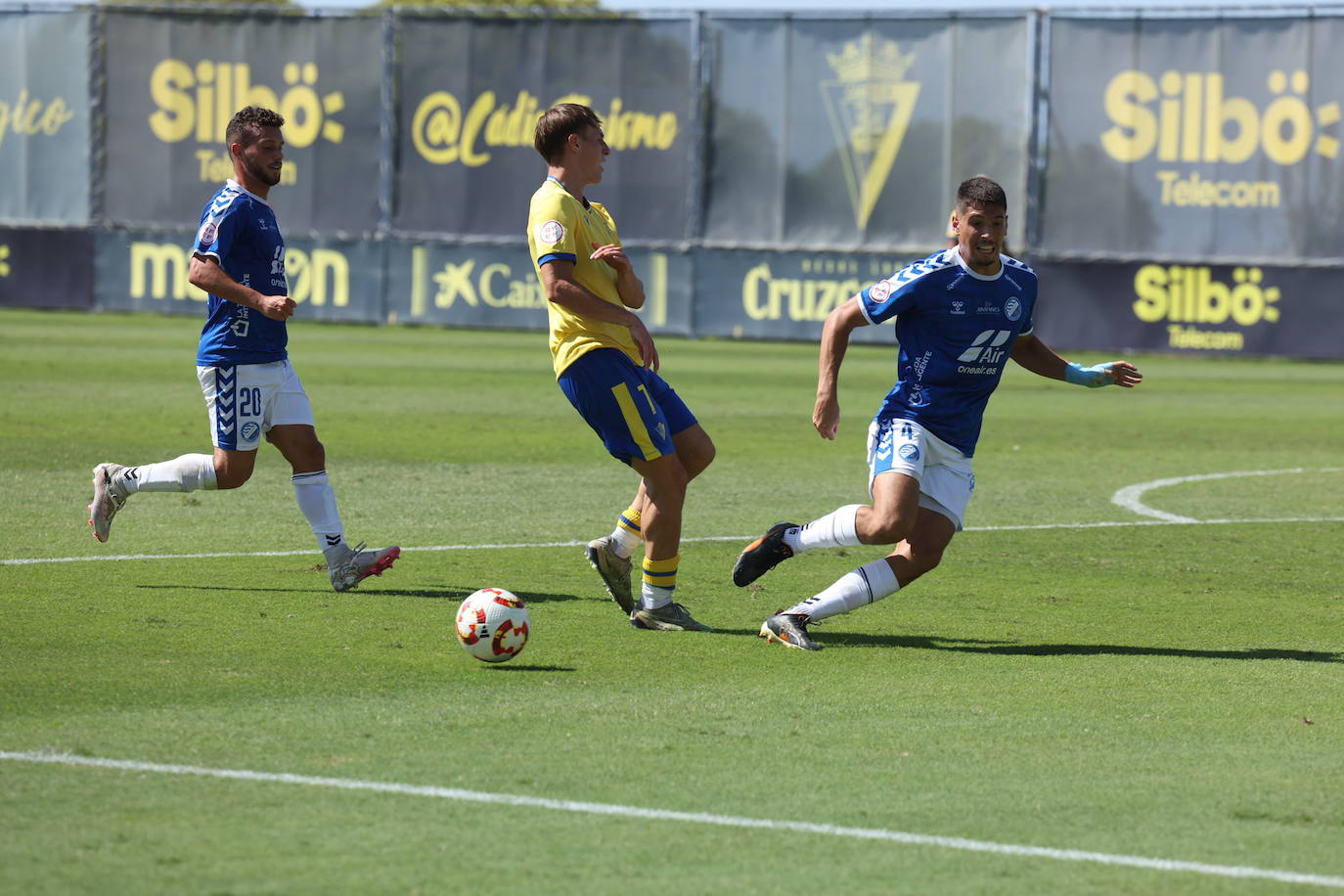 Fotos: Así ha sido el partido Cádiz CF Mirandilla - Xerez DFC