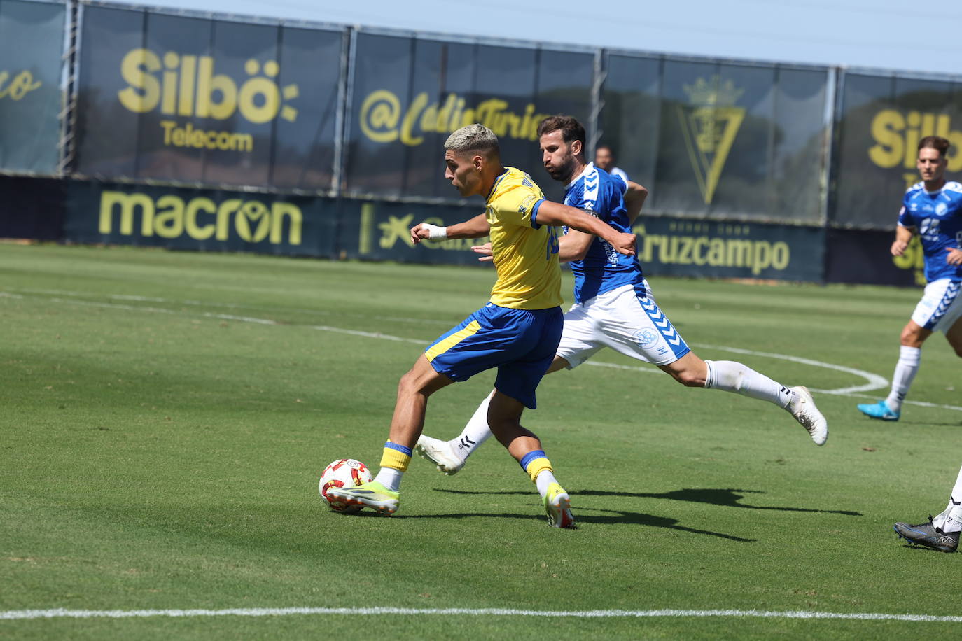 Fotos: Así ha sido el partido Cádiz CF Mirandilla - Xerez DFC