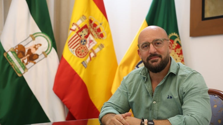 Germán Beardo destaca los nuevos presupuestos de El Puerto: «Son 109 millones de euros sin subir un solo impuesto en los últimos cinco años»